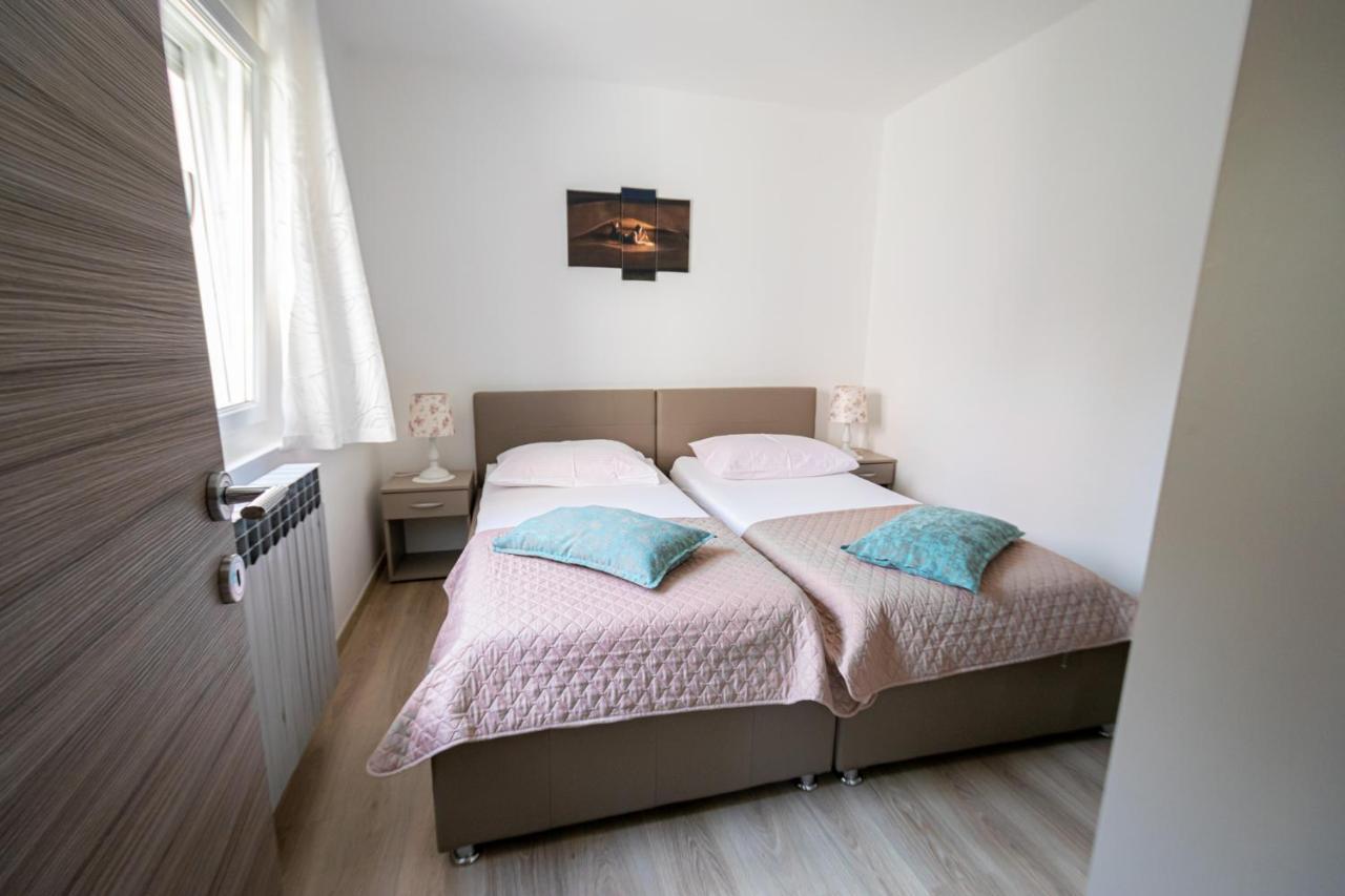 Two-Bedroom Apartment In Crikvenica Xcvii Exterior foto