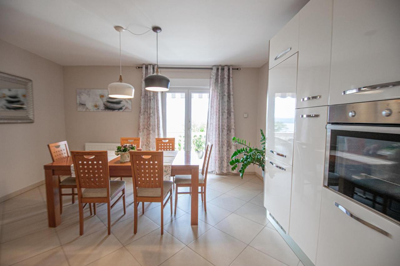 Two-Bedroom Apartment In Crikvenica Xcvii Exterior foto